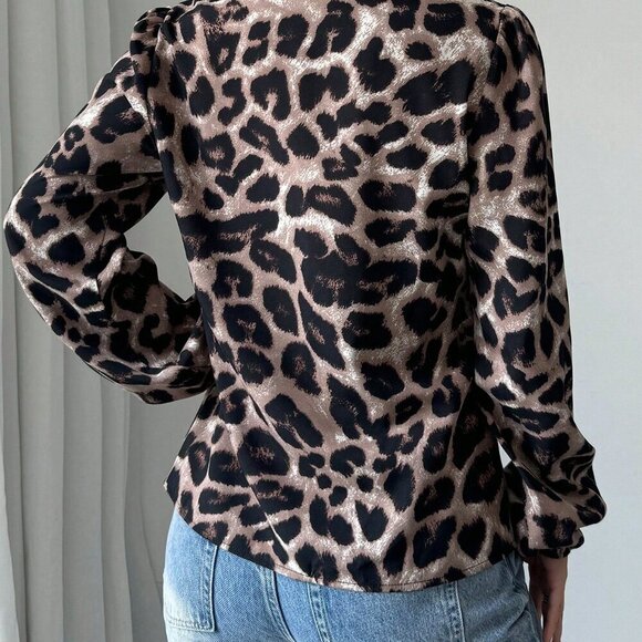 Black Casual Women's Elegant 3d Floral & Leopard Print Lantern Sleeve Blouse - Picture 2 of 5